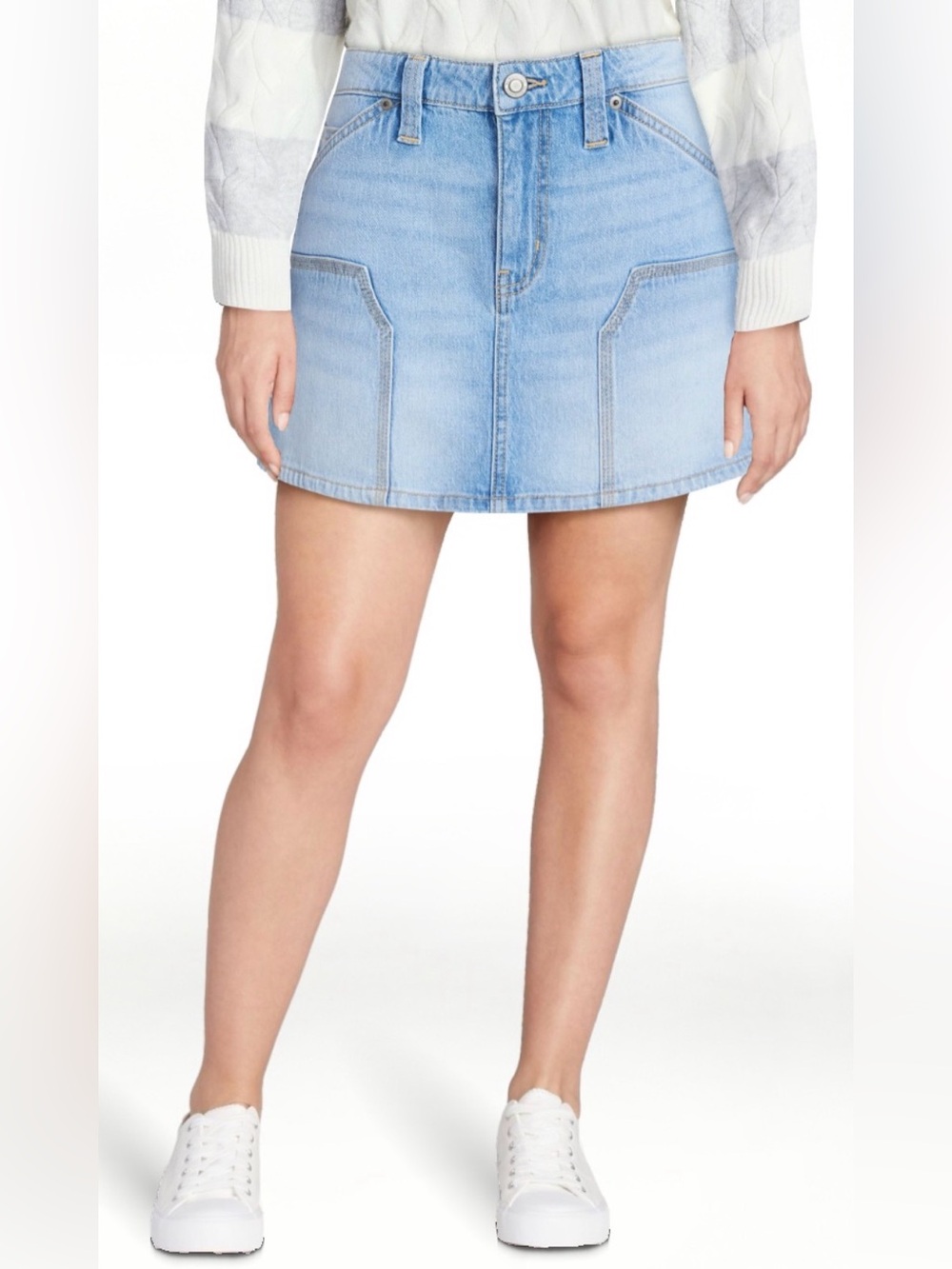 No Boundaries denim carpenter low rise micro mini skirt; size: XL(16-18)